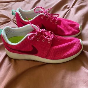 Women’s Nike Roshe